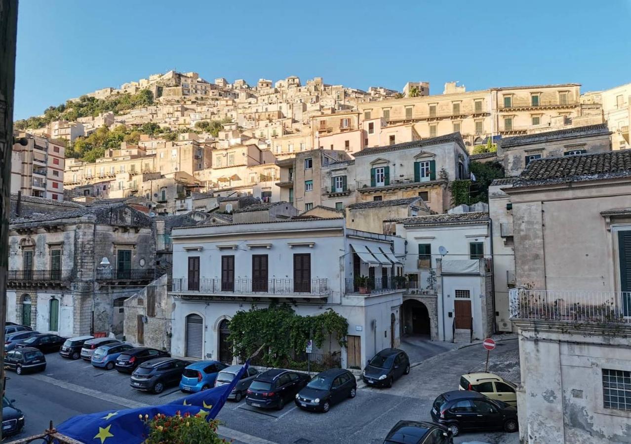 Palazzo Il Cavaliere B&B De Charme Modica Luaran gambar