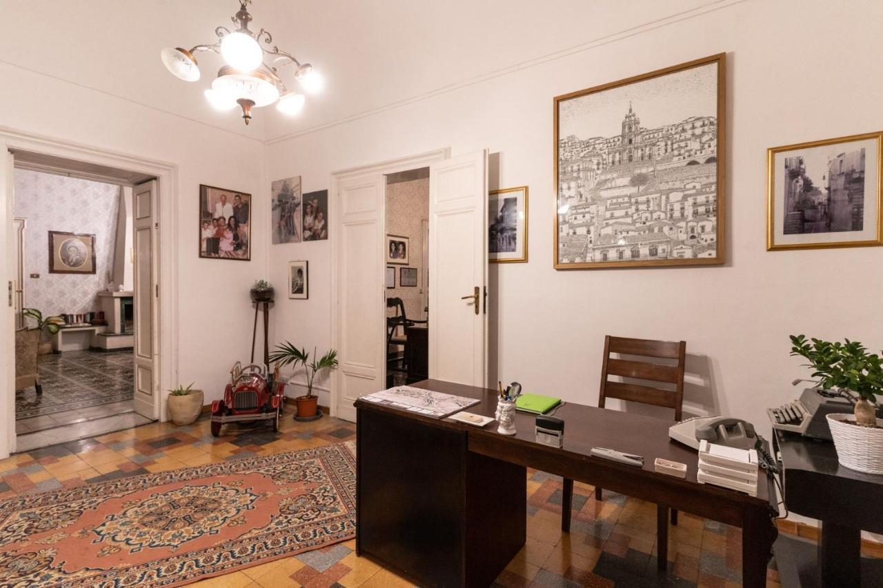 Palazzo Il Cavaliere B&B De Charme Modica Luaran gambar