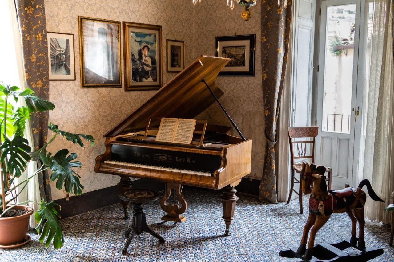 Palazzo Il Cavaliere B&B De Charme Modica Luaran gambar
