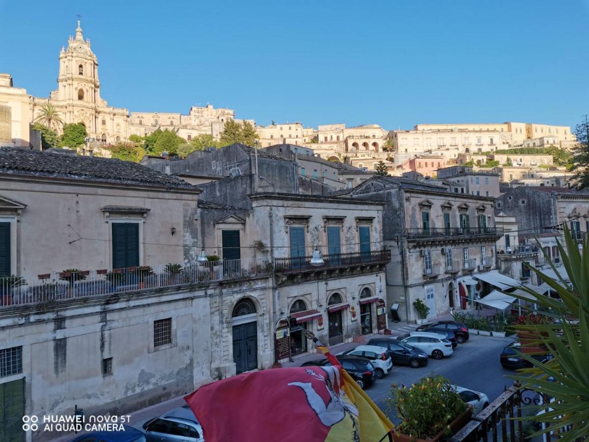 Palazzo Il Cavaliere B&B De Charme Modica Luaran gambar