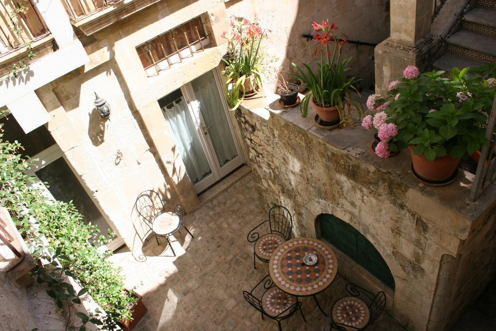 Palazzo Il Cavaliere B&B De Charme Modica Luaran gambar