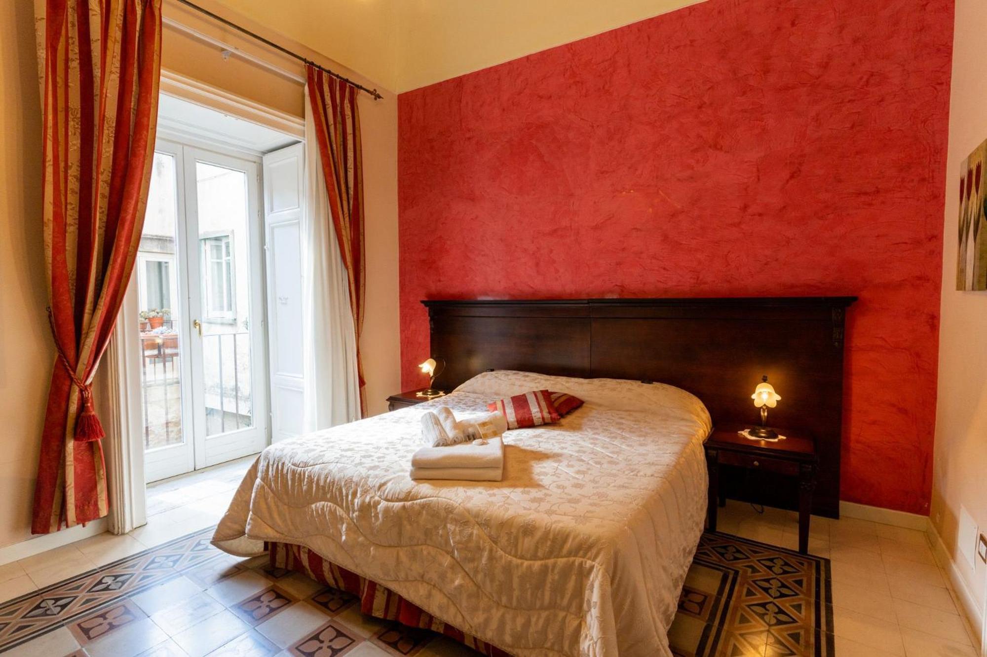 Palazzo Il Cavaliere B&B De Charme Modica Bilik gambar